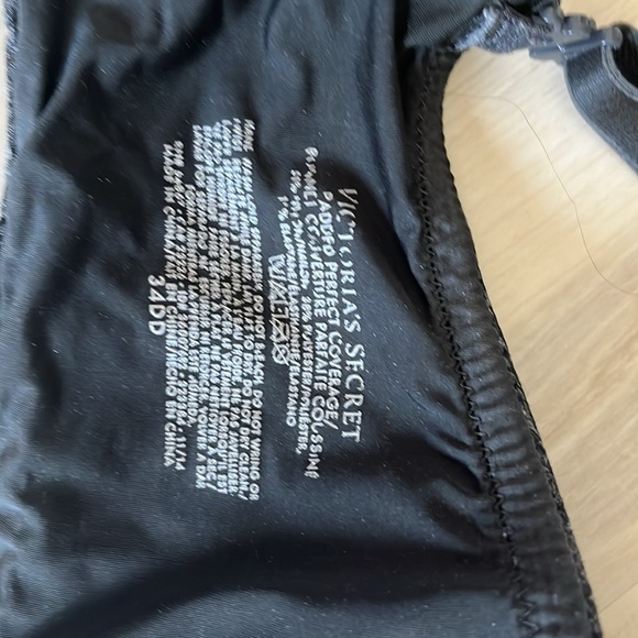 Victoria Secret Padded Perfect Coverage - Picture 4 of 8